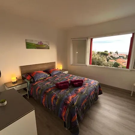 Seaview * Santa Susanna