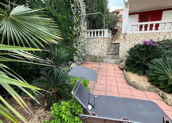 Seaview Villa Santa Susana