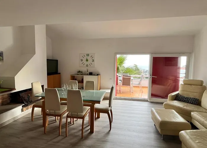 Seaview * Santa Susana