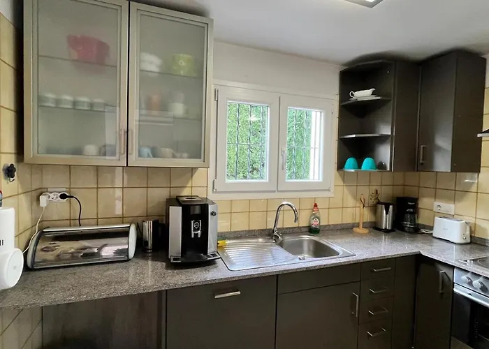 Seaview Santa Susana