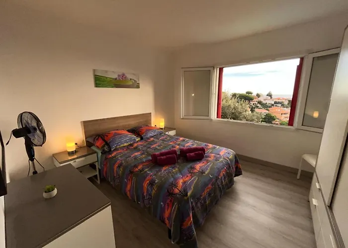 Seaview * Santa Susana